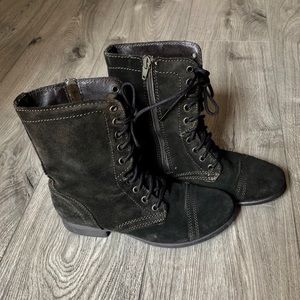 Steve Madden boots